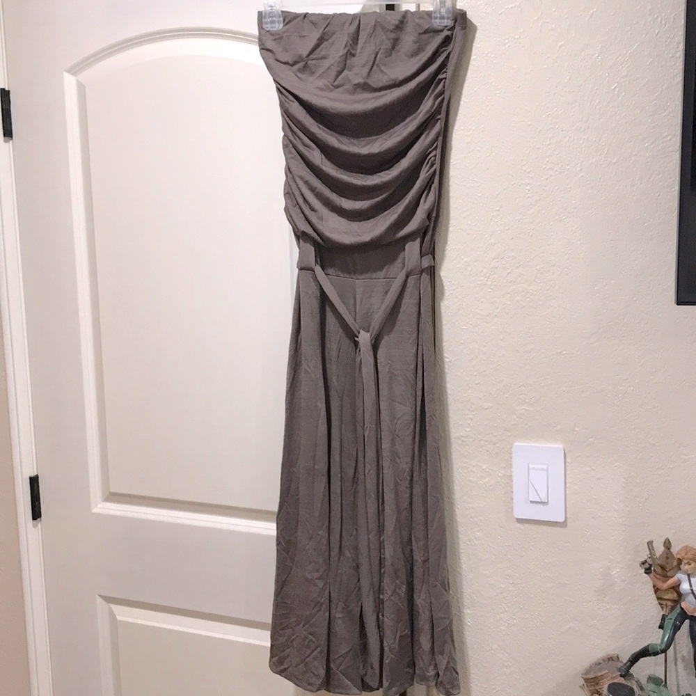 NWOT - Women’s Gray Stone Medium Romper by Voila